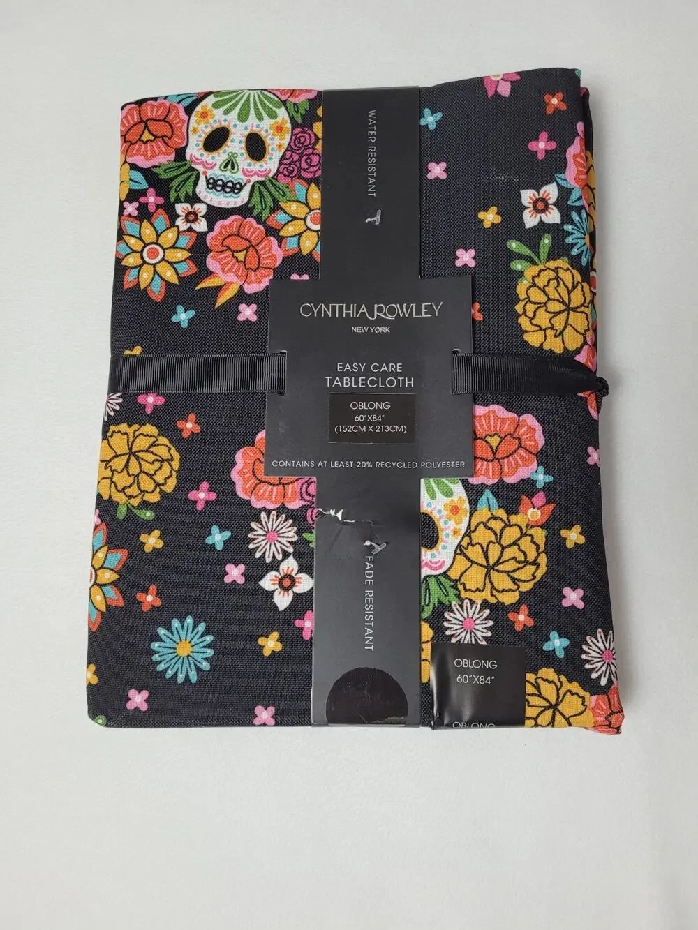 Cynthia Rowley Day of the Dead Skulls Tablecloth Oblong 60